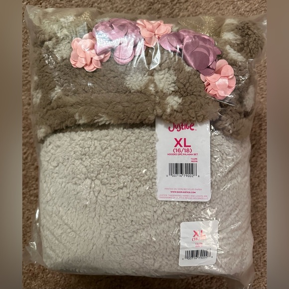 Justice Girls Hooded Reindeer Sherpa Pajamas Plush 2 Piece PJ Set Deer Antlers - Picture 11 of 15